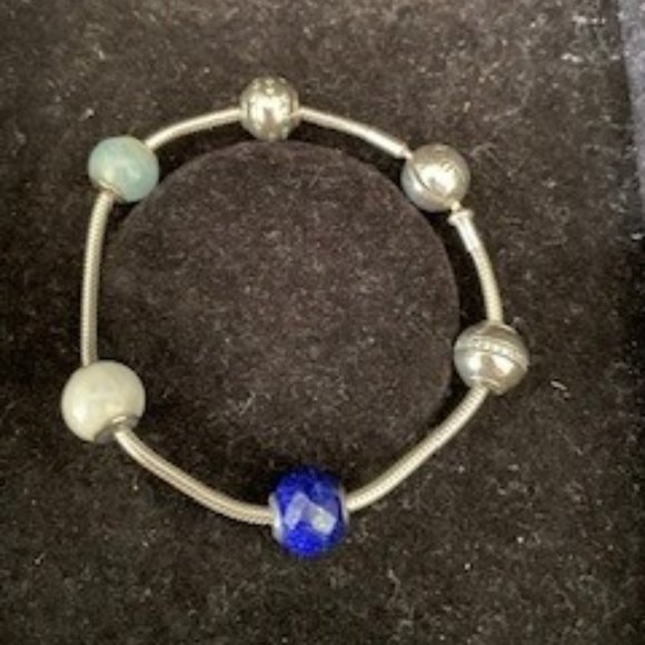 Pandora Essence Bracelet with Charms - Picture 1 of 2